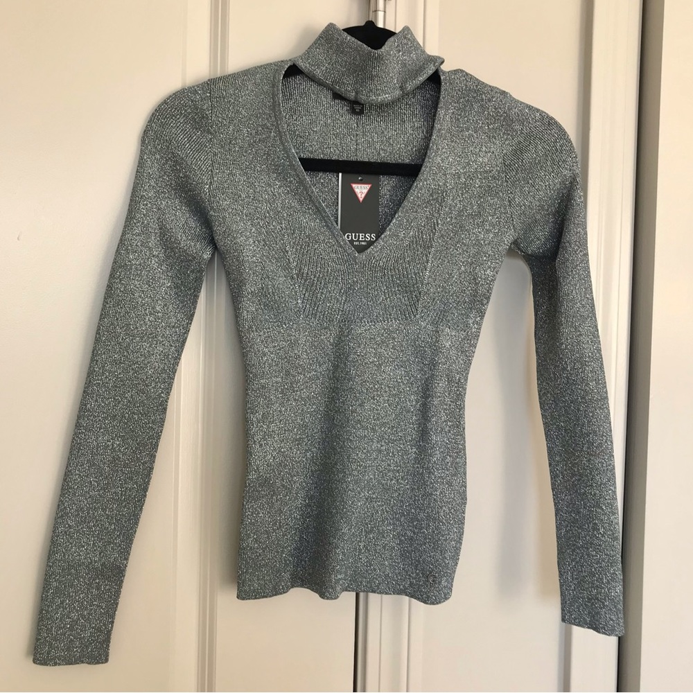 GUESS turtleneck top